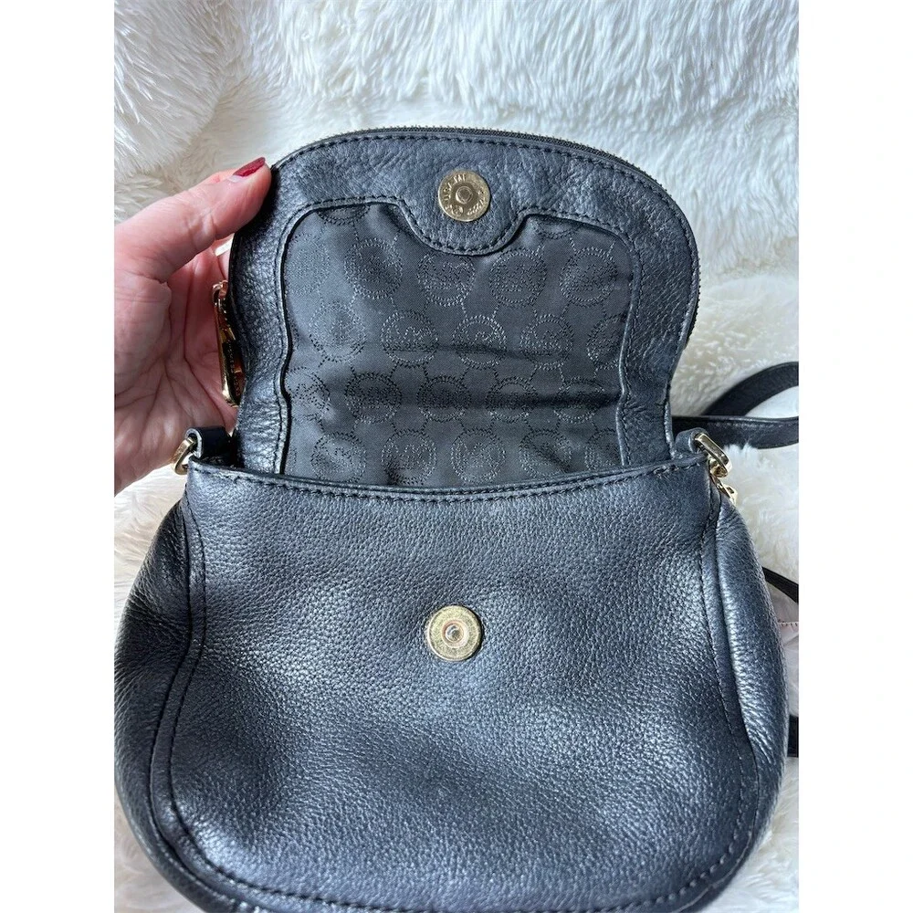 Michael Kors Crossbody Bag Womens Small Black Flap Gold Chain Strap COA - Picture 6 of 10